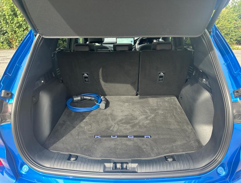 Ford Kuga Photo ad4adf40-323b-4acd-b658-5c6a5bd5caf2.jpg