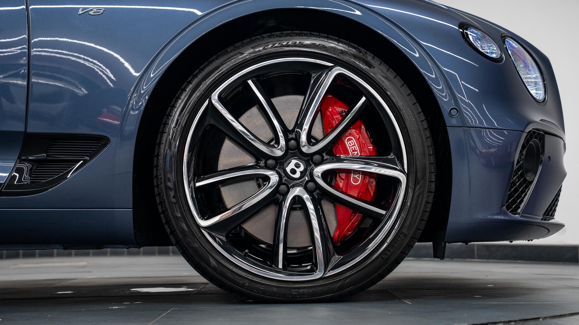 Bentley Continental Photo ad66bd35-a461-4d27-83a8-7bb47446cb71.jpg