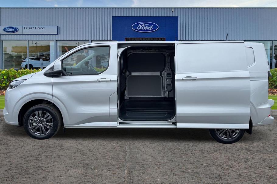 Used Ford TRANSIT CUSTOM CUSTOMPHEV06 6
