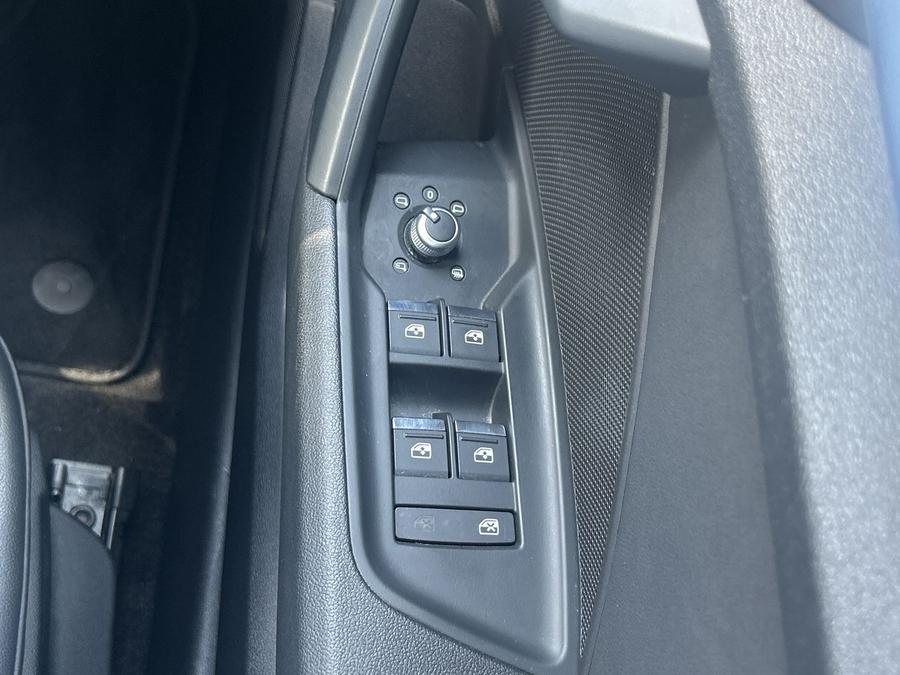 Audi A3 Photo ad6d3cfe-ad83-4ef5-8e0c-7b6e24790267.jpg