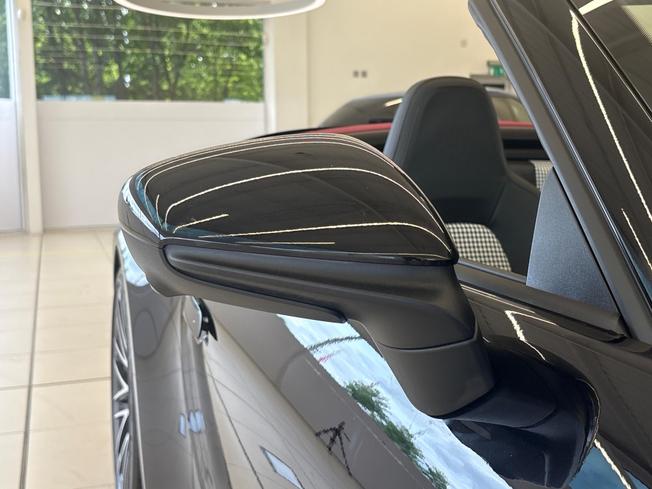 PORSCHE 911 Photo 30