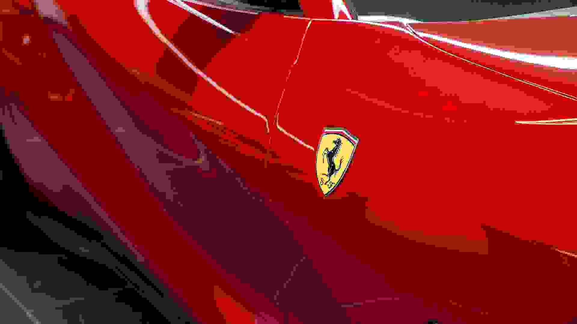 Ferrari 812 Photo ad87e145-0774-422c-9dc9-28b0c42ff426.jpg