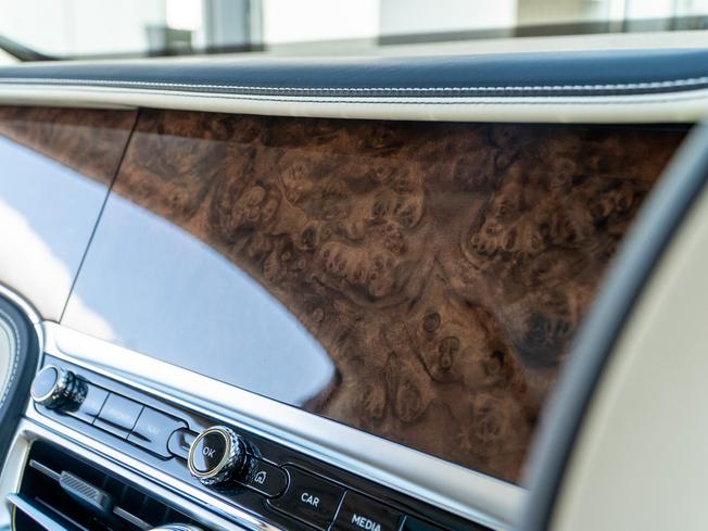 BENTLEY Flying Spur  Photo 32