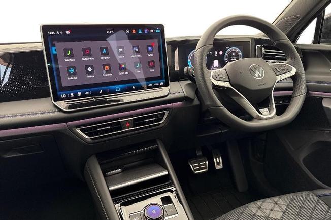 Volkswagen Tiguan Photo 2