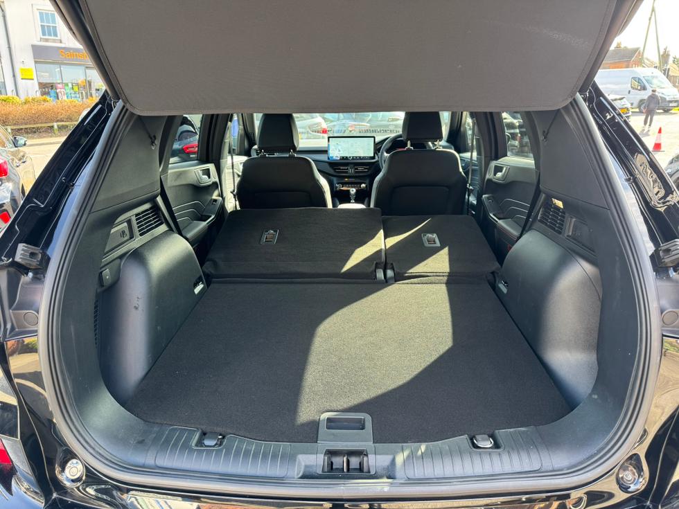 Ford Kuga Photo adb8866e-f6b2-434b-8206-ca2f7f15b6a9.JPEG