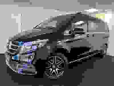Used 2018 Mercedes-Benz V Class 8 SEATER AUTOMATIC DIESEL 2.2 V220d AMG Line MPV 5dr Diesel G-Tronic+ Euro 6 (s/s) 8 Seat (163 ps) at Hodgson Car Sales