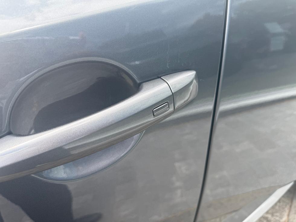 Nissan Qashqai Photo adc6bd64-fd46-45d4-a796-b3a0b5b100c8.jpeg