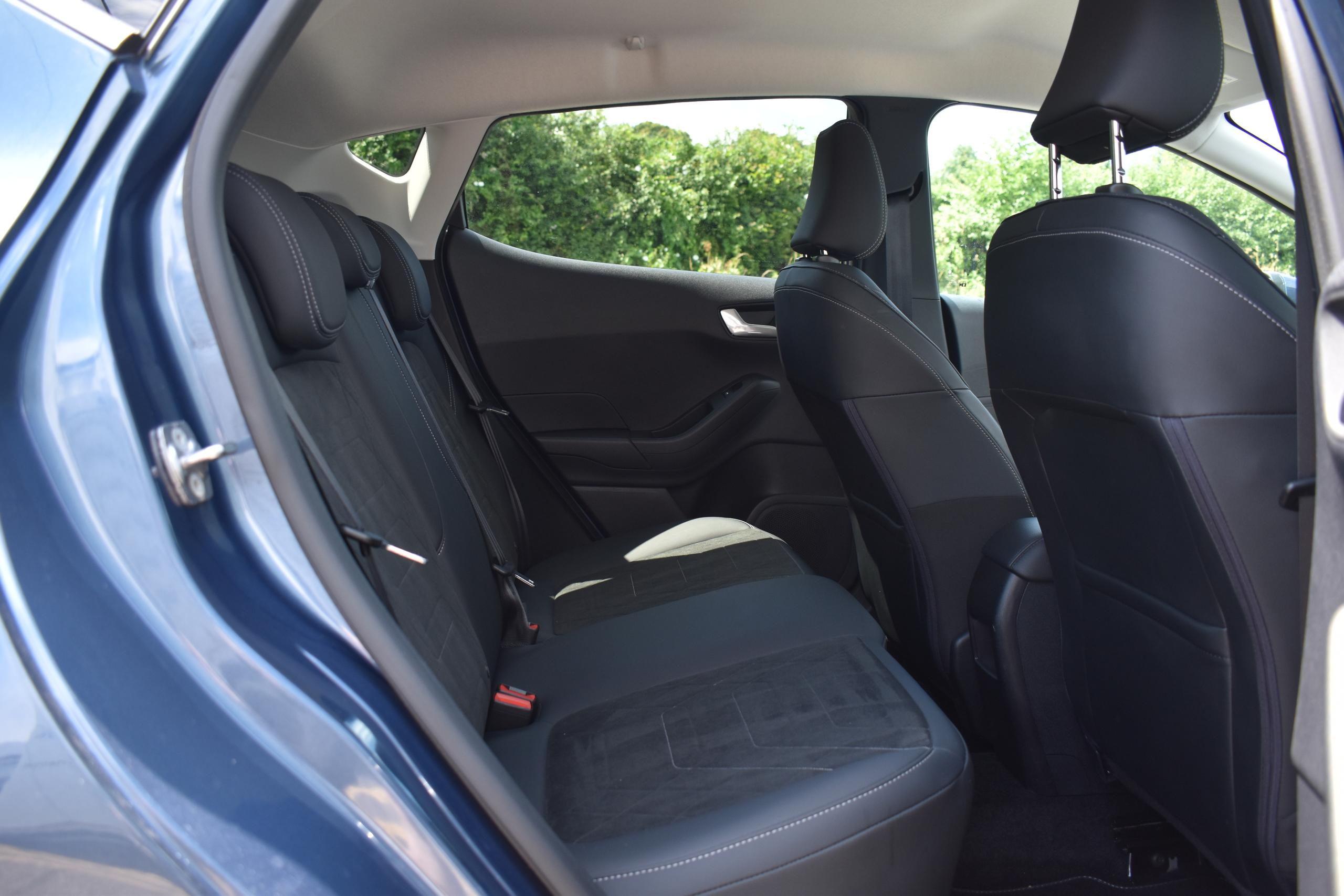 Used Ford FIESTA YL72AKK 20