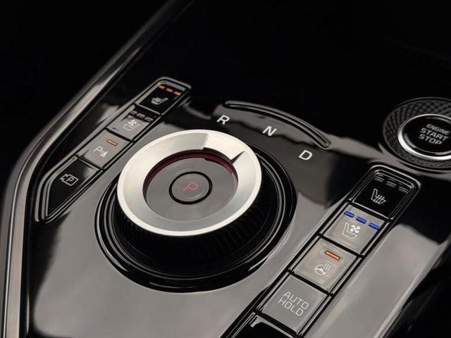 Kia Niro Photo adce7e90-8ee3-4da2-b2b3-8db3c4bfba4d.jpg