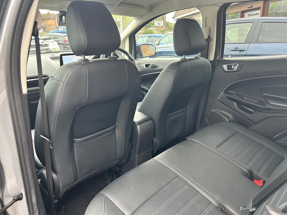 Ford EcoSport Photo addef4b4-dcb5-4c57-b95d-4d85d5bbe34a.jpeg