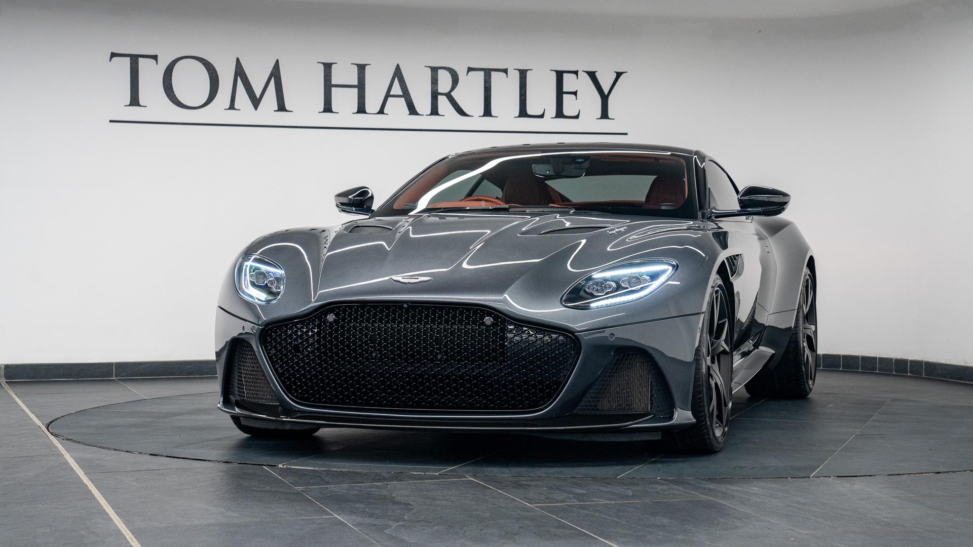 Aston Martin DBS Photo addf8a3a-32ae-4900-9383-a4695a3f828a.jpg