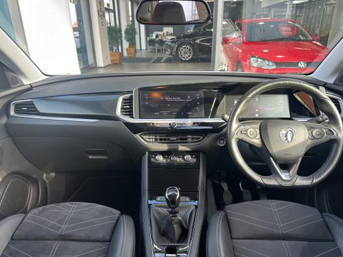 Vauxhall Grandland Photo ade7801f-78f2-4ce9-89d4-665e92a62947.jpeg