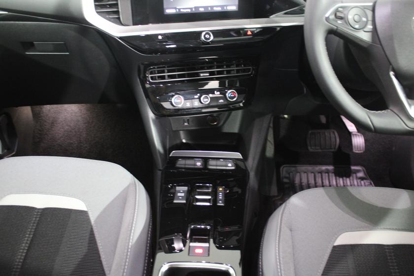 Vauxhall Mokka Electric Photo adea27d9-4a3e-4a60-a50c-205bca6c441c.jpg