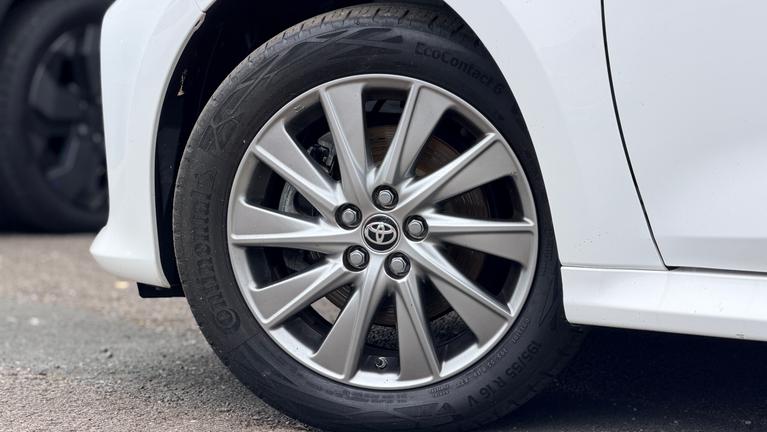 Used Toyota Yaris DC23CWZ 21
