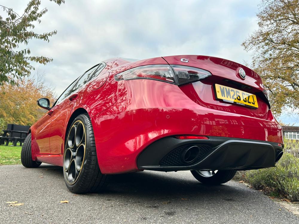 Used Alfa Romeo Giulia WM26GZJ 25