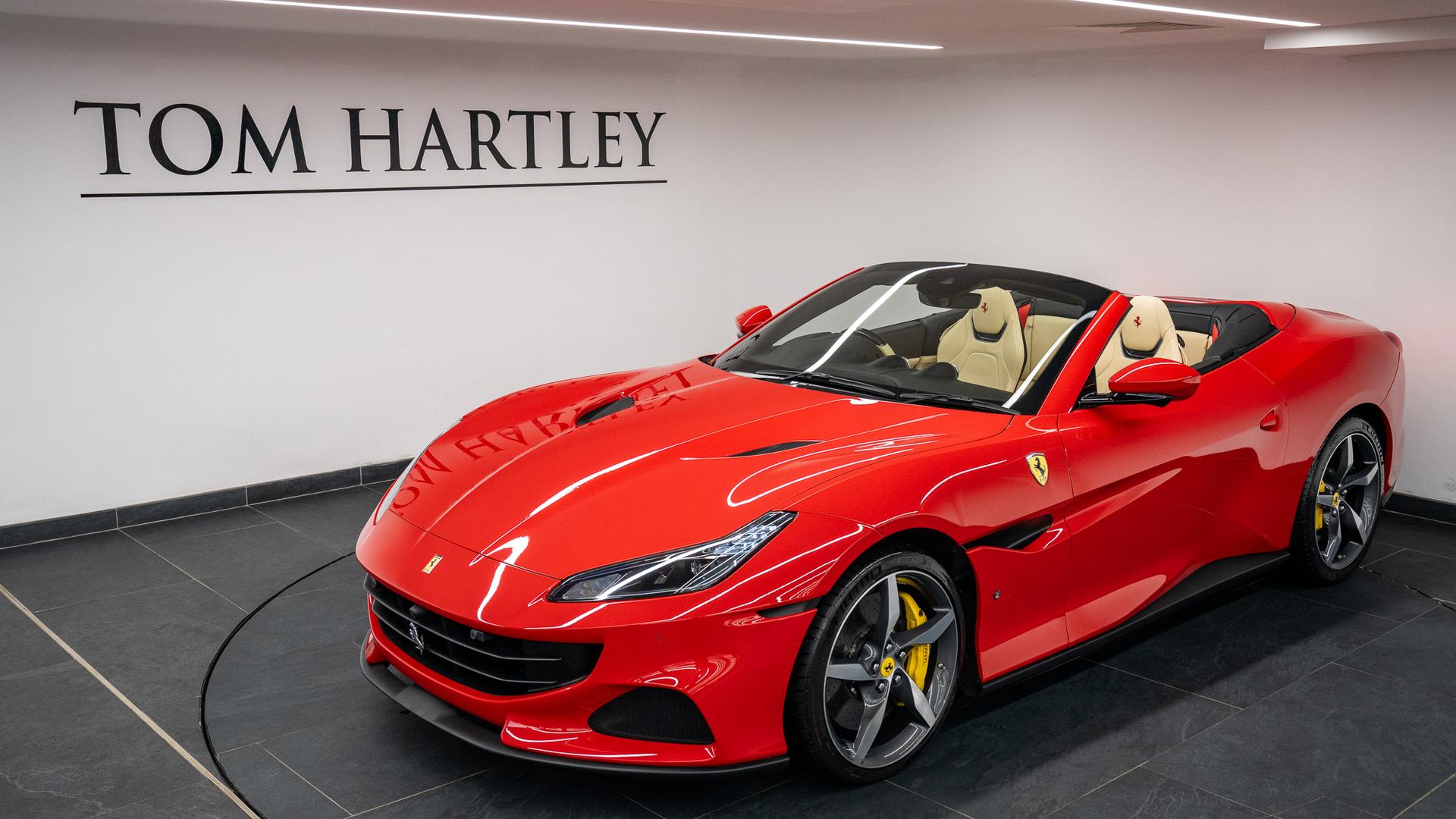 Ferrari Portofino Photo ae21ef18-1a99-446b-8a8a-4f07c9f48fe1.jpg