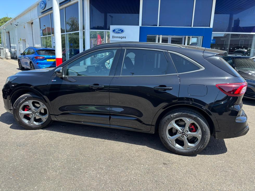 Ford Kuga Photo ae2cc617-1ece-4089-87e1-df3fe50aface.JPEG