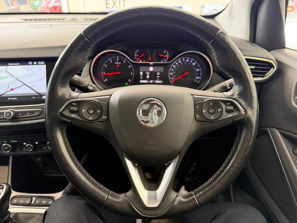 Used Vauxhall Crossland FD71UHH 14