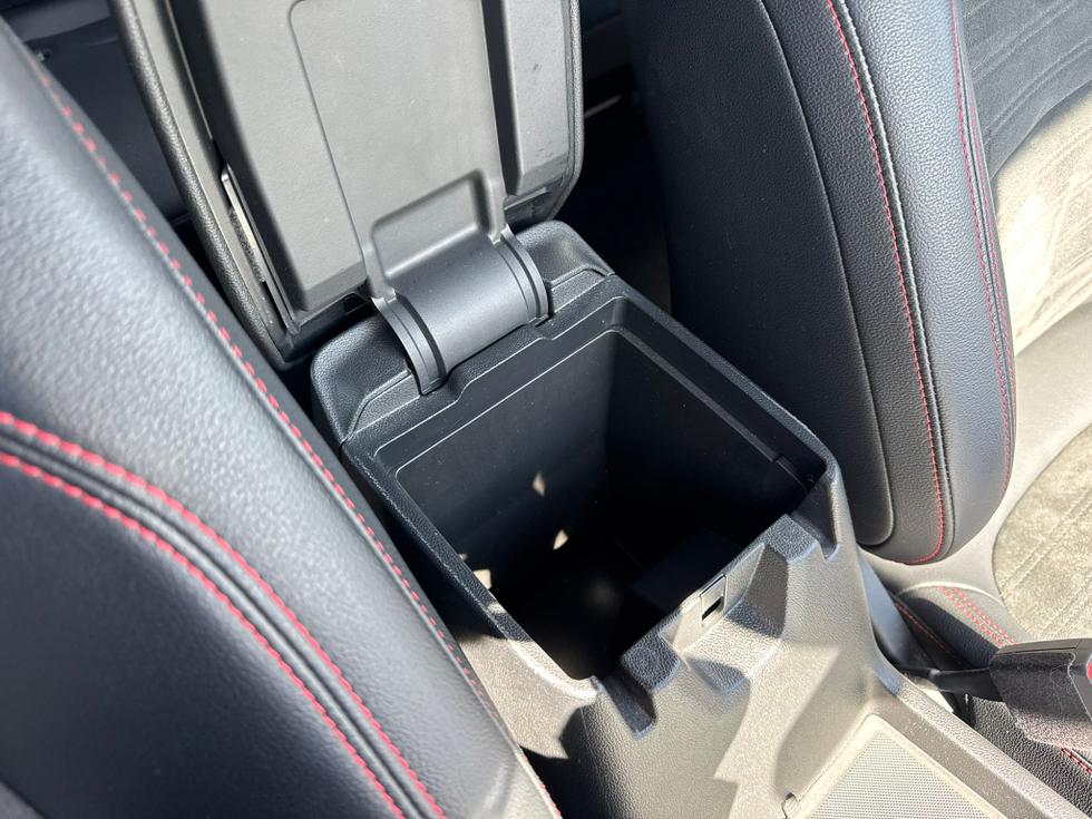 Ford Kuga Photo ae34bc98-790f-4e4e-9b7f-b8bea4f0afd7.JPEG