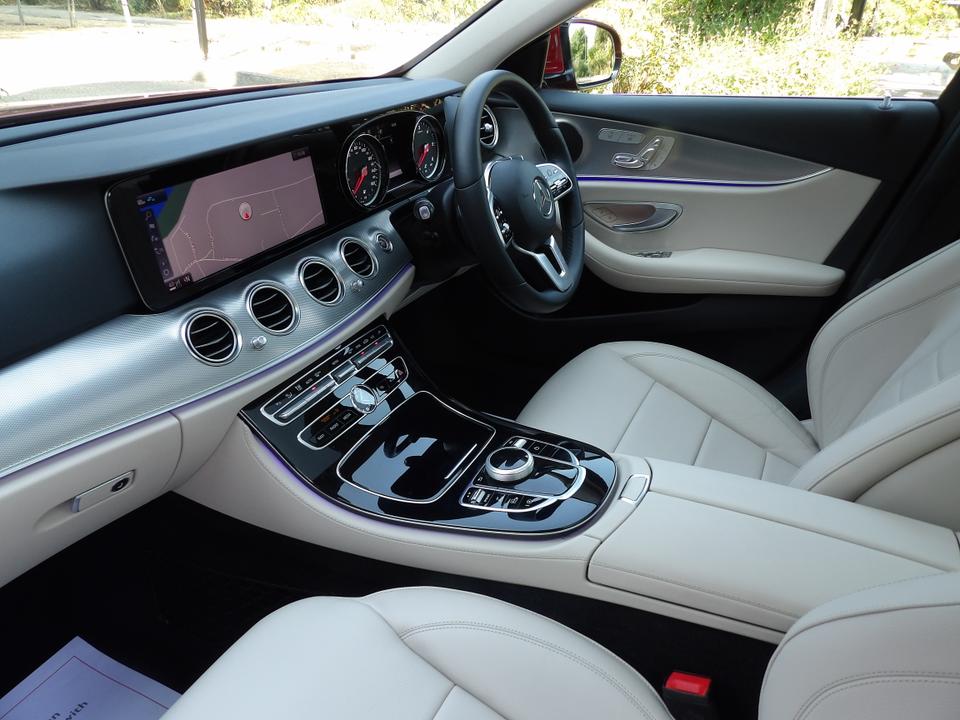 Used Mercedes-Benz E Class YN68XCO 4