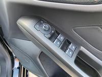 Ford Focus Photo 34