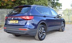 SEAT TARRACO Photo 39