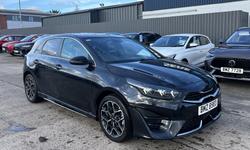 Kia CEED Photo 0