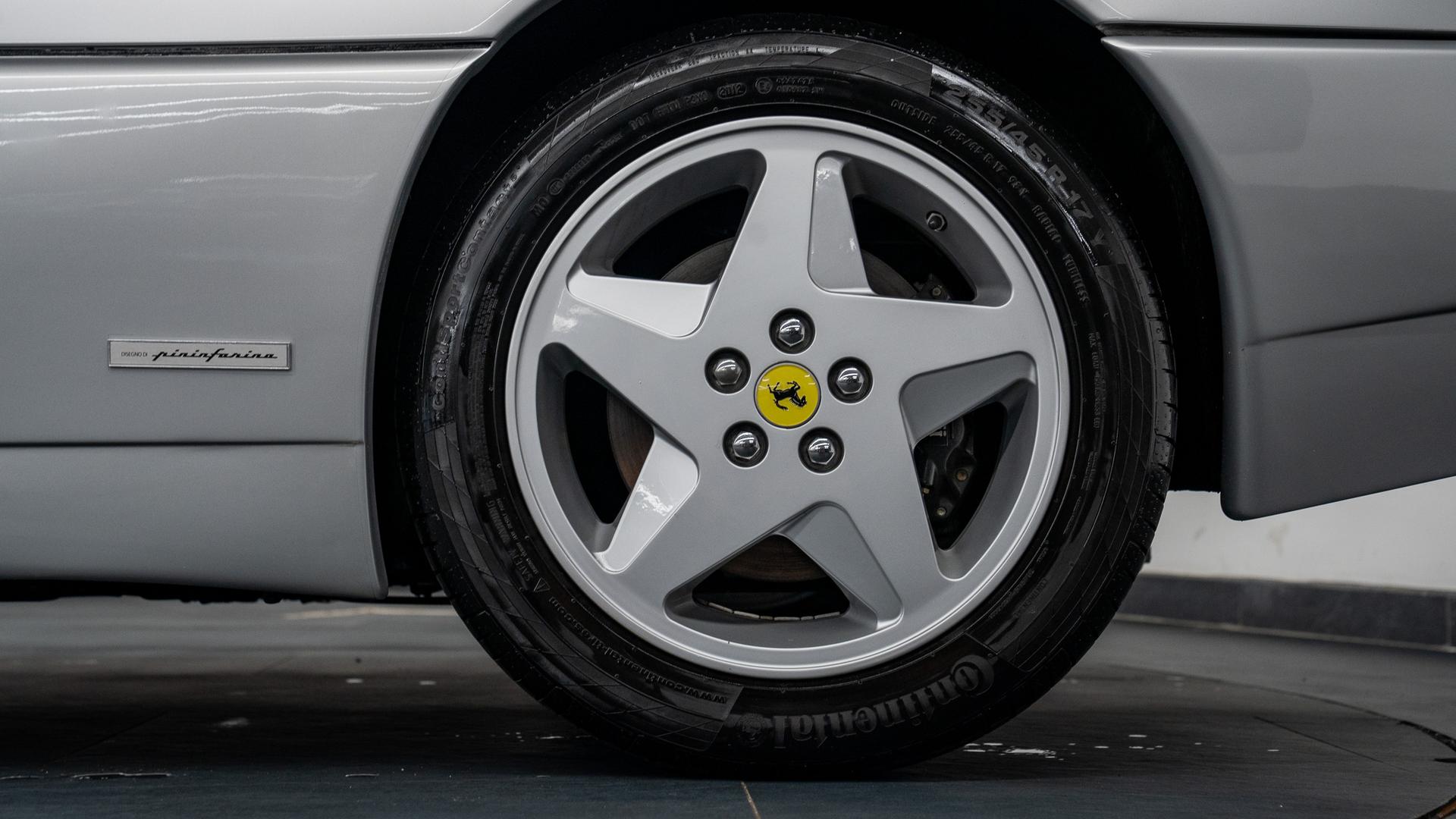 Ferrari 348 Photo ae6f97cb-e68b-44dd-b3ca-4887e9307376.jpg