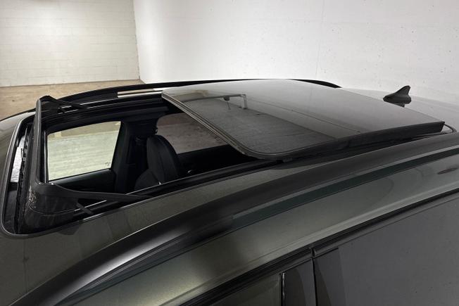 VOLKSWAGEN Tiguan Photo 30