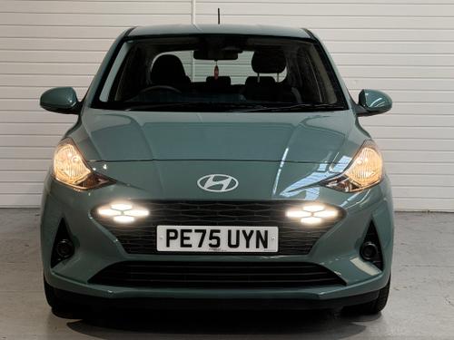 Hyundai i10 Photo ae825bc0-b861-4232-ac55-a1777d06563c.jpeg