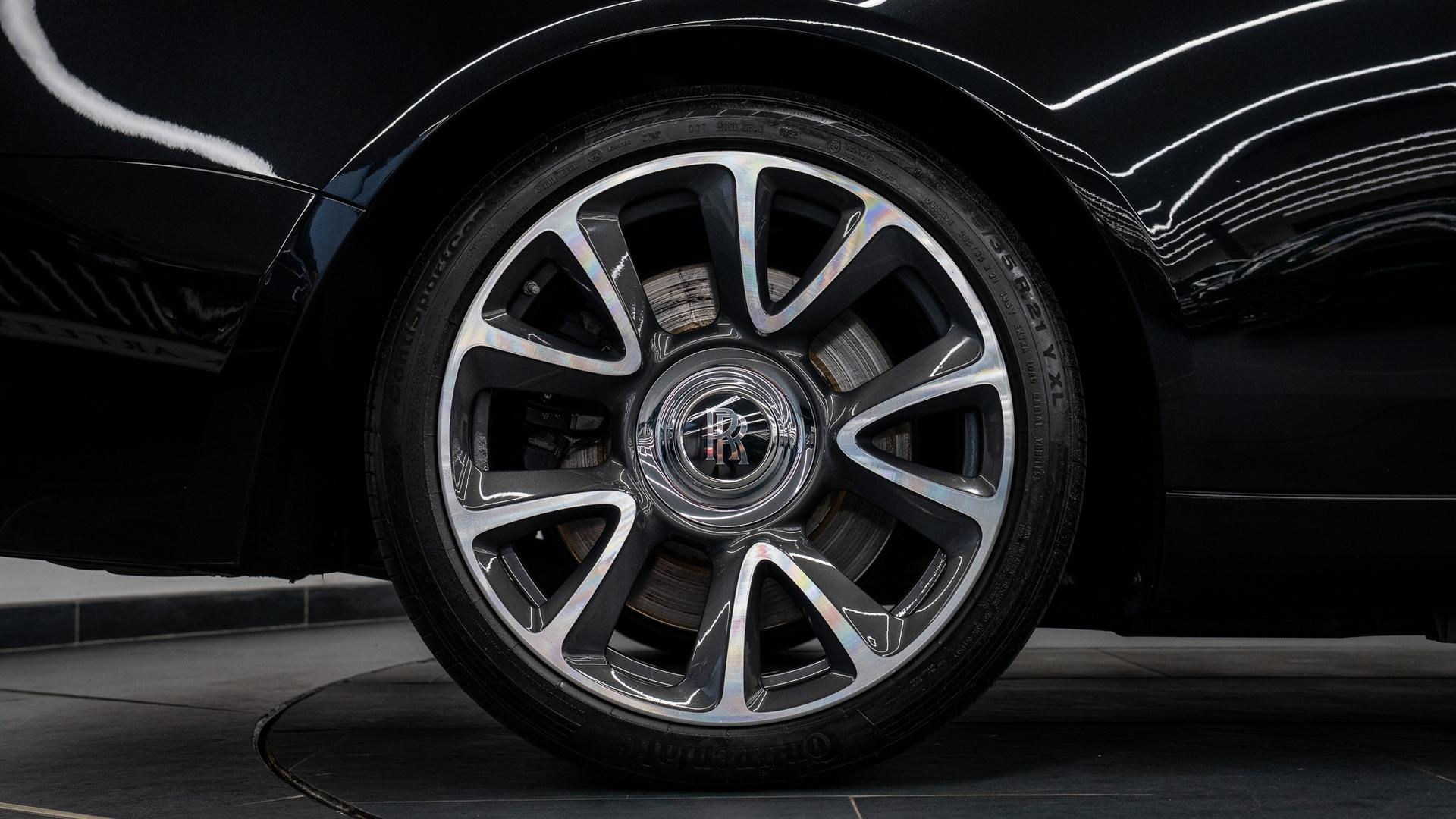 Rolls-Royce Wraith Photo ae9d051e-0c07-4306-b48b-533591a0a6bf.jpg