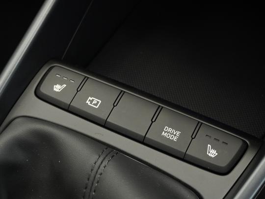 Hyundai BAYON Photo aeb626dc-0cc1-4eae-aaaf-d51ffe2e514e.jpg