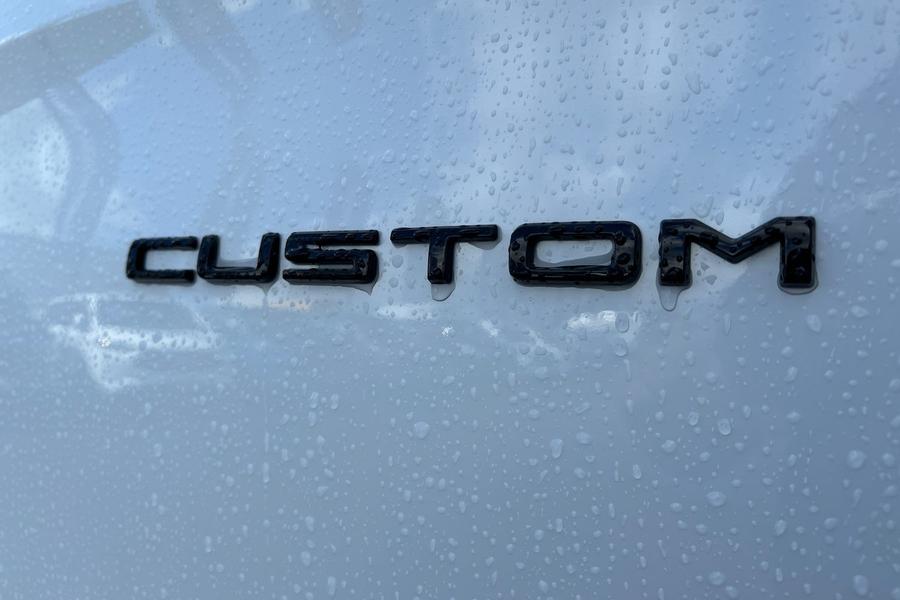 Ford TRANSIT CUSTOM Photo aeb7af7b-2cb3-4d74-8bb9-3e6e96802663.jpg