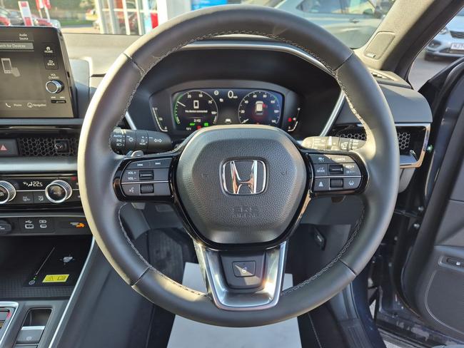 Honda CR-V Photo aec134e7-8e5a-444e-97bd-c43093339e4d.jpg