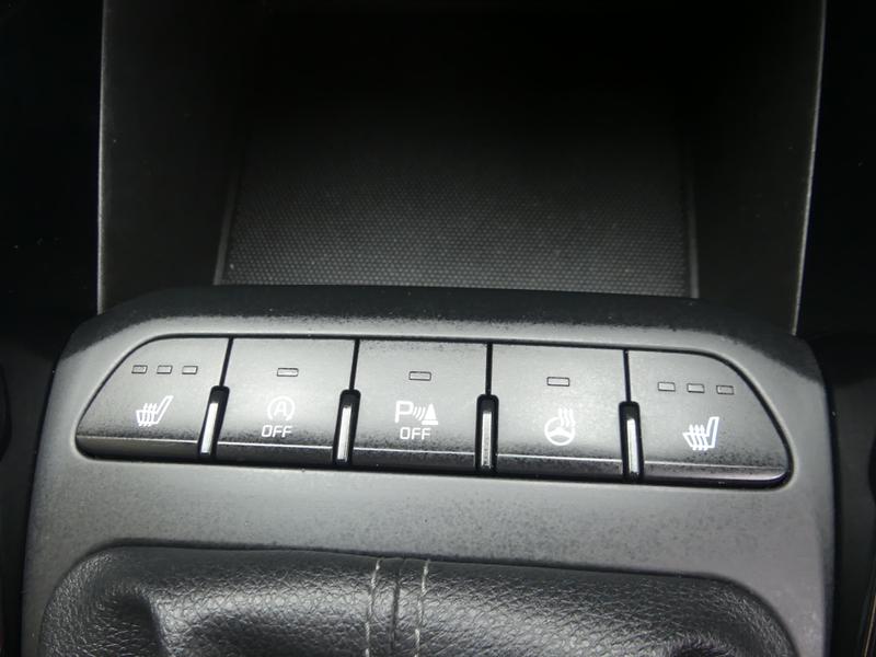 Kia Stonic Photo aec34b81-b453-4343-bea6-b7839a237b31.jpg