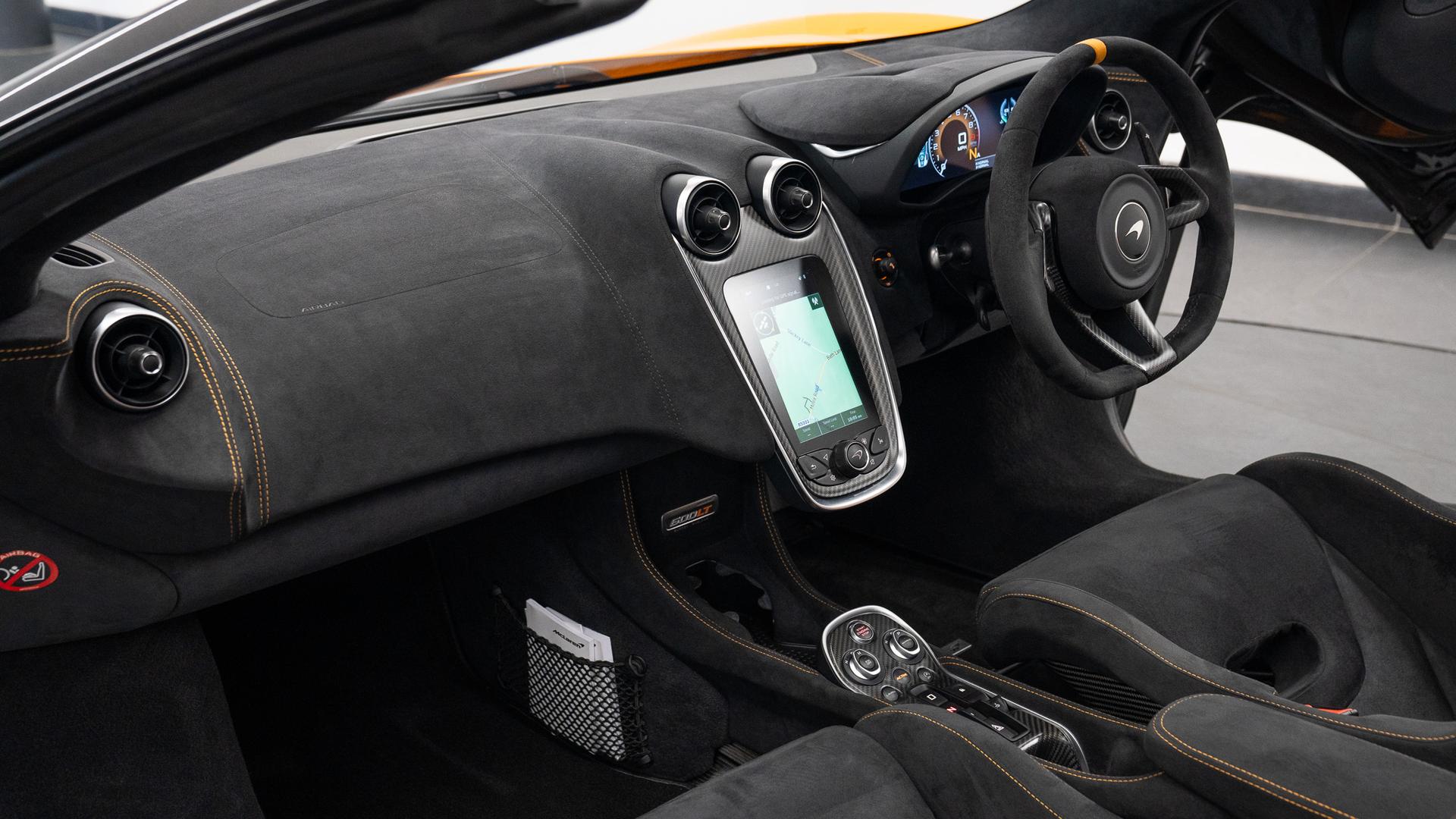 McLaren 600LT Photo aec84742-8639-427c-854b-e9a0fa265855.jpg