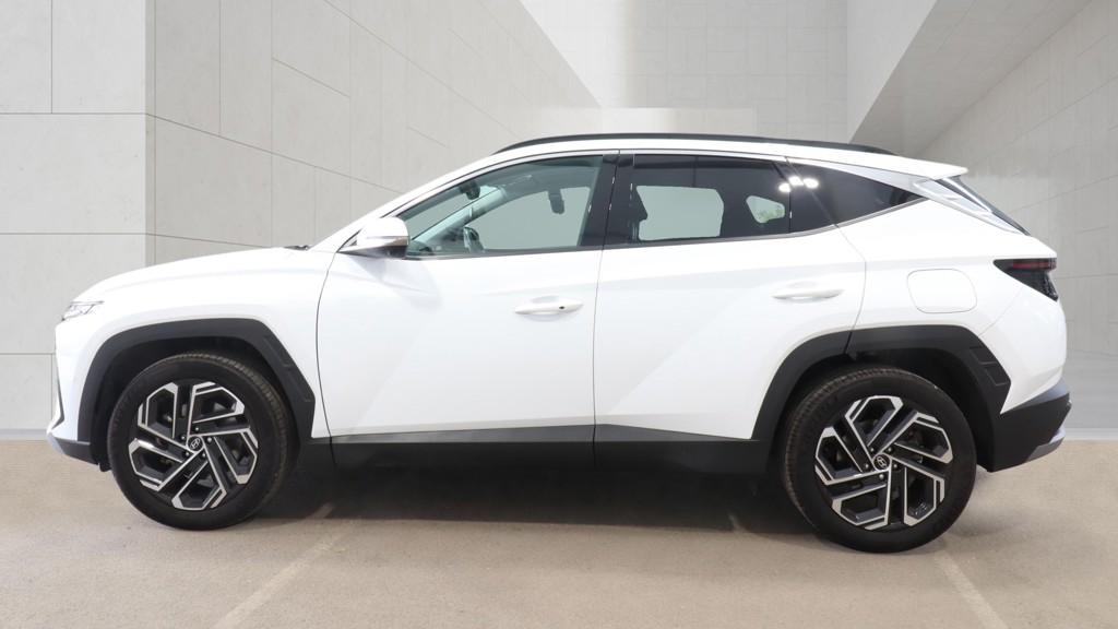 2025 Hyundai TUCSON 1.6T Ultimate 5dr - vehicle photo 5 for sale on PureCar