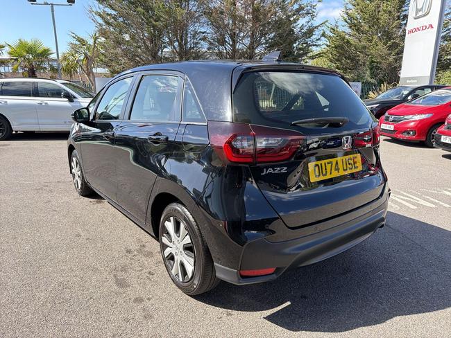 Honda Jazz Photo aee77470-4e53-427f-943e-57f1a1a20b86.jpg