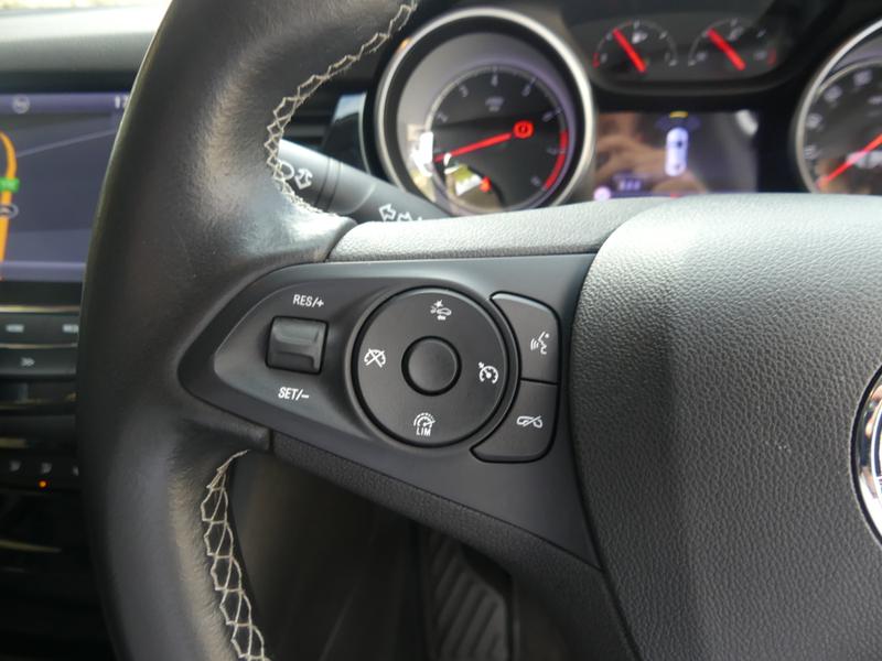 Vauxhall Astra Photo aef30d11-59c2-400c-b4a3-952770114d62.jpg