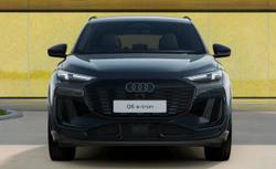 Audi  Q6 Black Edition e-tron Photo 2
