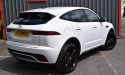 Jaguar E-PACE Photo 3