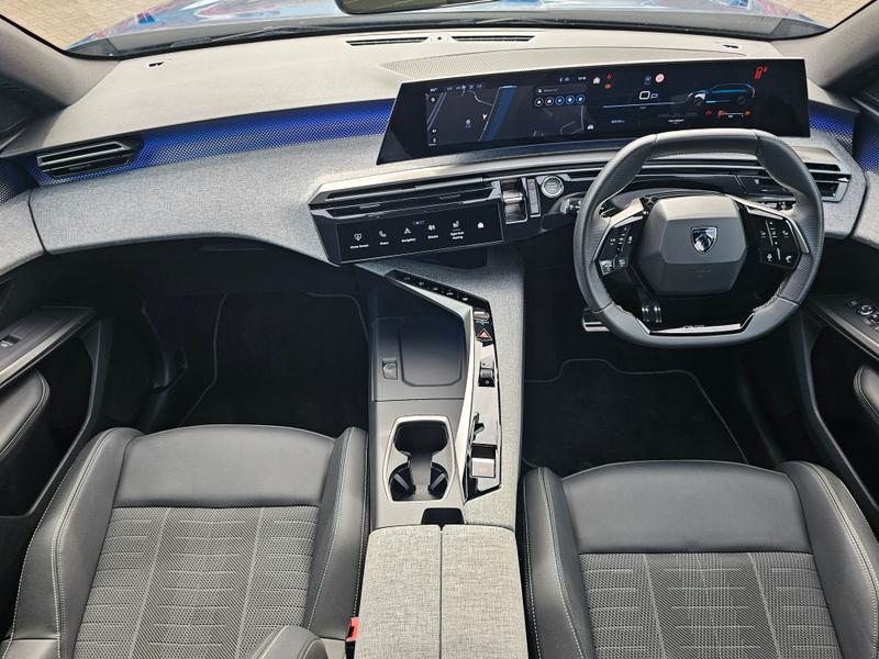 2025 25 PEUGEOT 5008