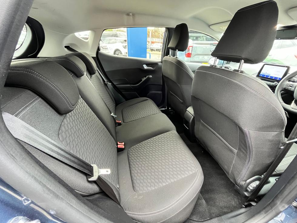 Ford Fiesta Photo af116096-86e1-4cc3-8e9e-5c858253218b.jpg