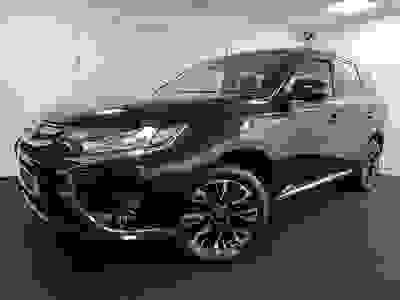 Used 2017 Mitsubishi Outlander 4X4 AUTOMATIC 2.0h 12kWh 4hs SUV 5dr Petrol Plug-in Hybrid CVT 4WD Euro 6 (s/s) (200 ps) at Hodgson Car Sales