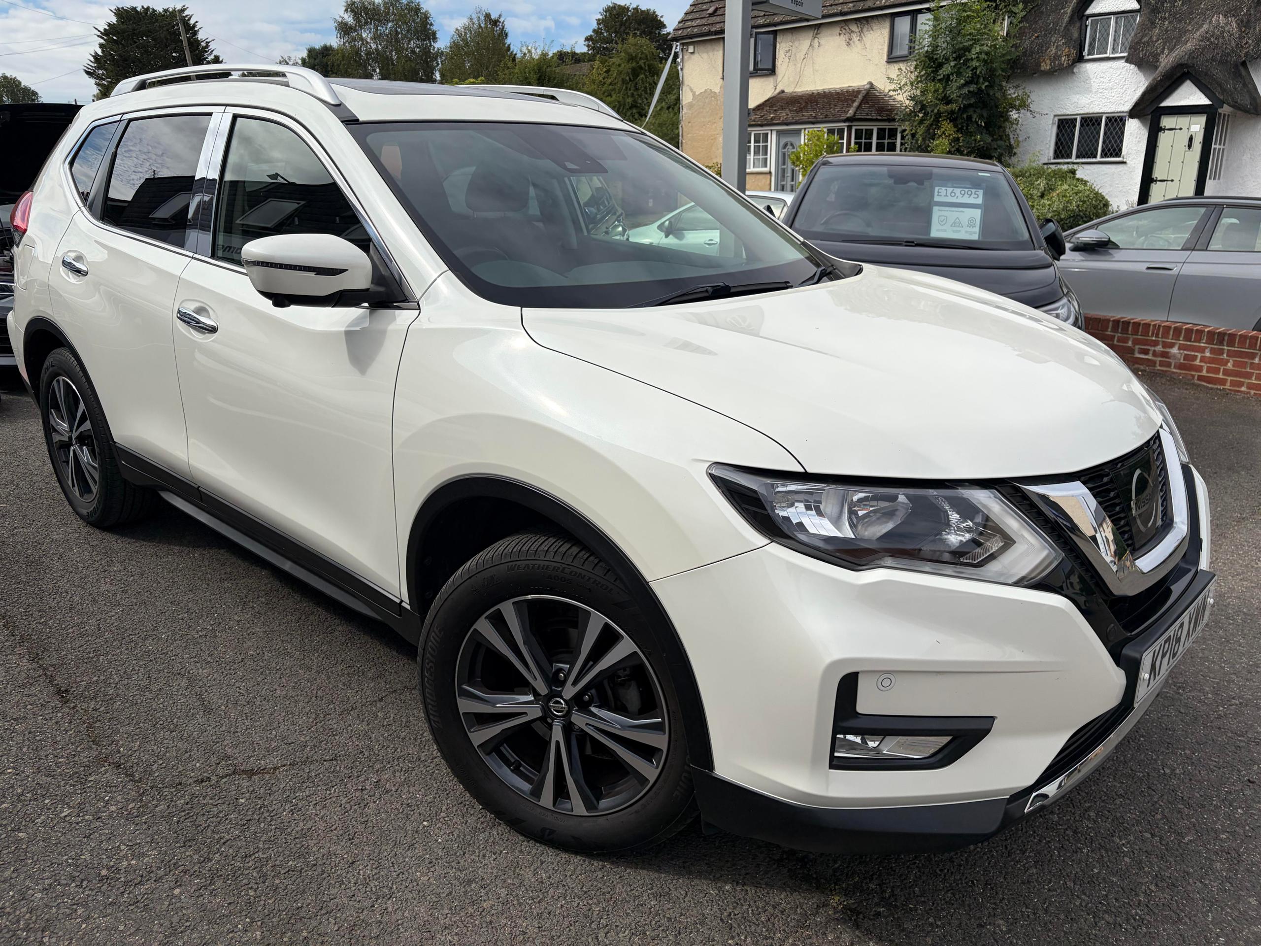 2018 NISSAN X-TRAIL