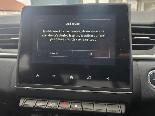 Renault Captur Photo af3616aa-d690-45bb-b834-c47e38e949f1.jpg