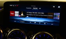 Mercedes-Benz GLA Photo 12
