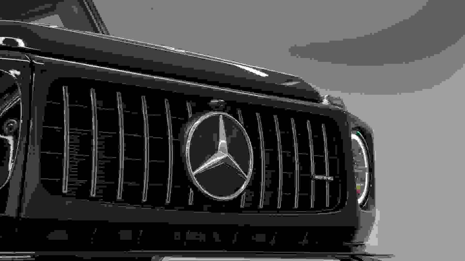Mercedes-Benz G-Class Photo af501c96-c5bc-4dd4-9785-84adecac2fec.jpg