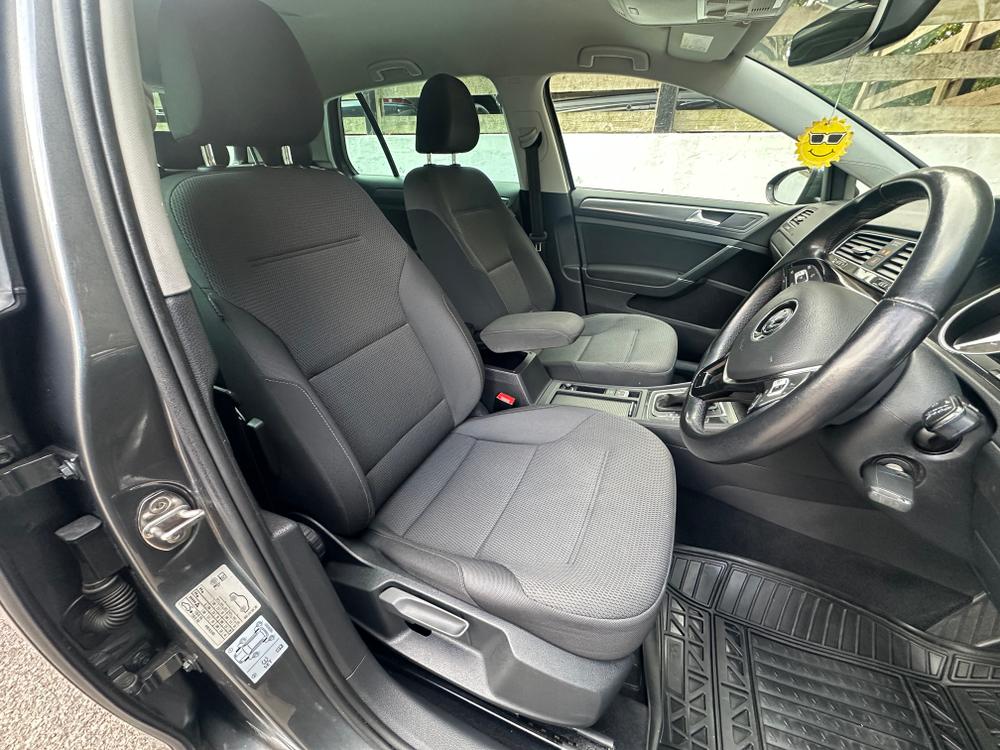 Used Volkswagen Golf GC19TFZ 5