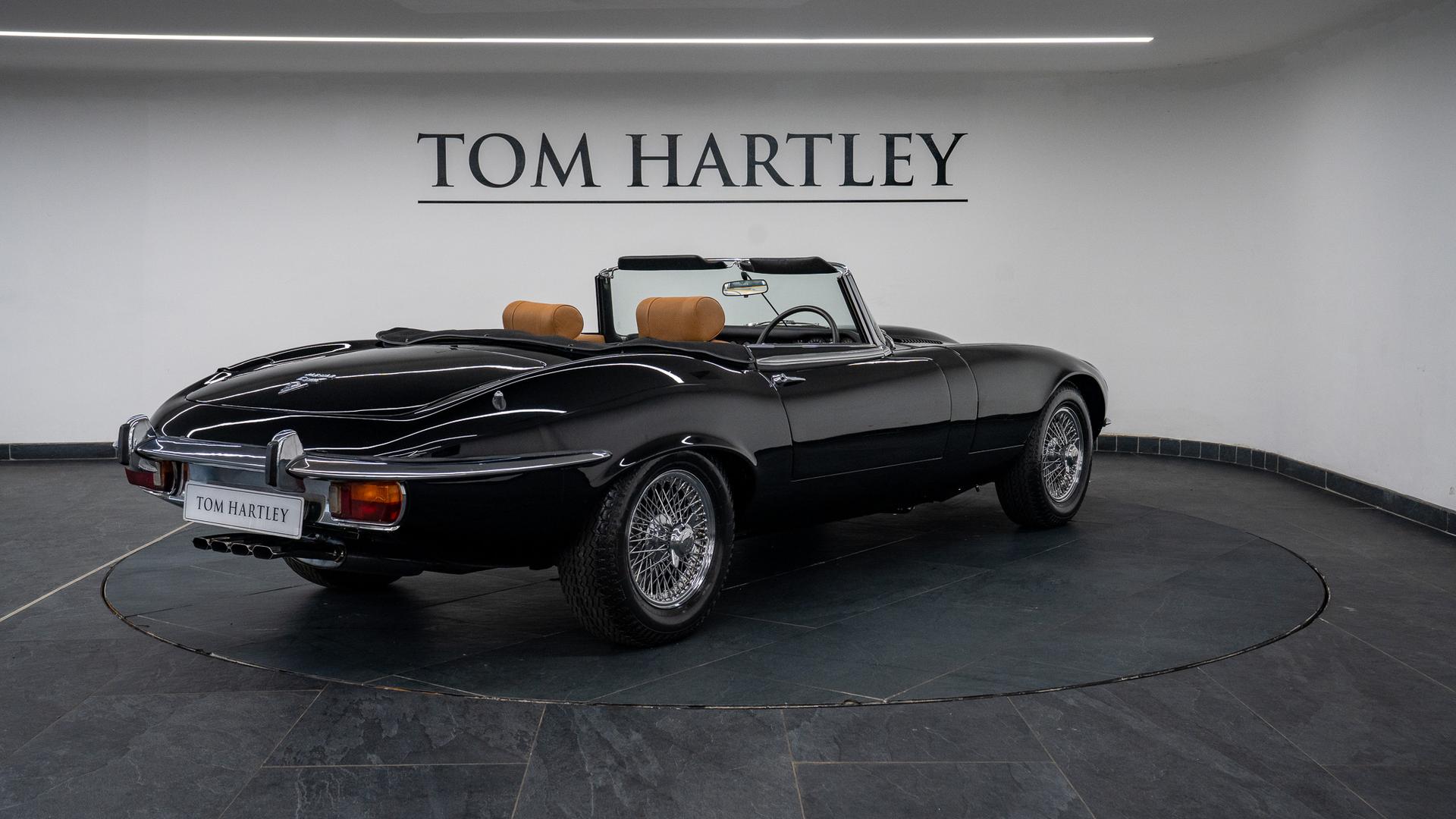 Jaguar E-Type Series III V12 Photo af5cfa1b-07bd-4455-9c51-dac9719f31ab.jpg